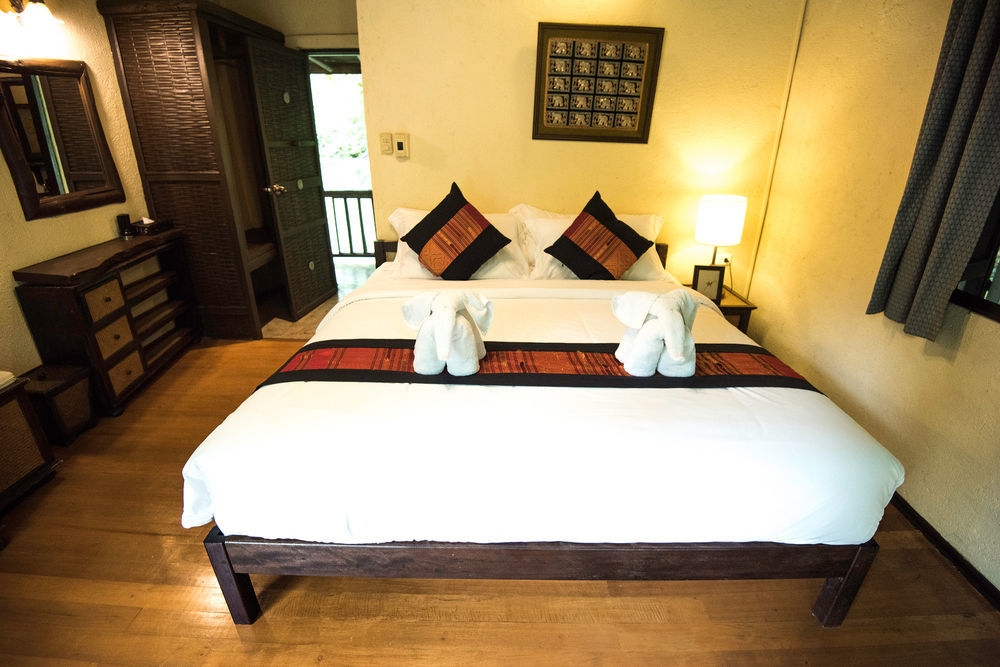 E-Outfitting Doikham Resort Чиангмай Экстерьер фото