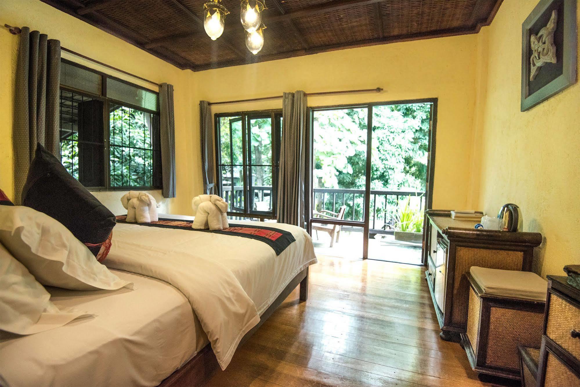E-Outfitting Doikham Resort Чиангмай Экстерьер фото